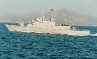 Τουρκικό εμπορικό πλοίο «ακούμπησε» την κανονιοφόρο «Αρματωλός» ανοιχτά της Λέσβου