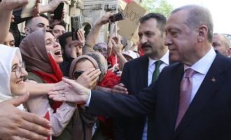 Πού το πάει ο Ερντογάν με τους μουσουλμάνους των Βαλκανίων- Τι λέει η «Welt»