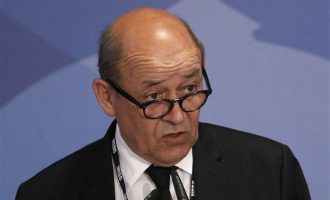 “Η συμφωνία με το Ιράν δεν είναι νεκρή” λέει ο Γάλλος υπουργός Εξωτερικών
