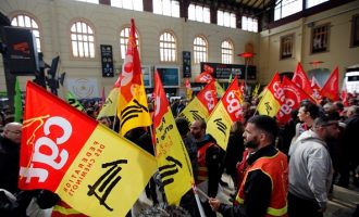 Οι απεργοί των γαλλικών σιδηροδρόμων συγκέντρωσαν 1 εκατ. ευρώ από δωρεές