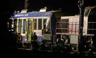 Δύο νεκροί και τουλάχιστον 14 τραυματίες από σύγκρουση τρένων στη Βαυαρία