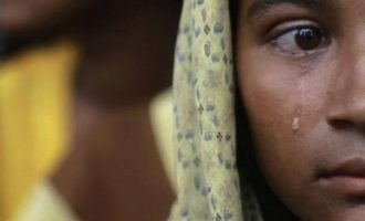 Περίπου 240.000 μικρές Ινδές πεθαίνουν γιατί δεν τις φροντίζουν όπως τα αγόρια