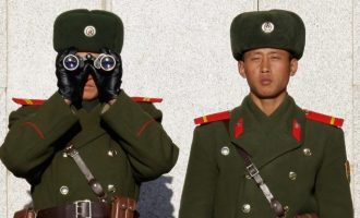 Η Βόρεια Κορέα στο πλευρό του Πούτιν