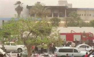 12 νεκροί από επίθεση αυτοκτονίας του ISIS στην Τρίπολη της Λιβύης