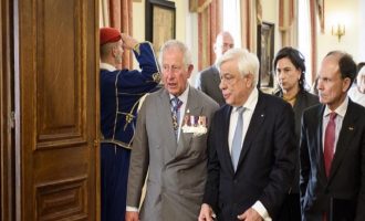 Παυλόπουλος σε πρίγκιπα Κάρολο: Ευελπιστούμε σε επιστροφή των γλυπτών του Παρθενώνα