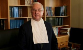 Απειλητική επιστολή στον πρώην πρόεδρο του ΣτΕ – Θα καταδικαστείς από «λαϊκό δικαστήριο»