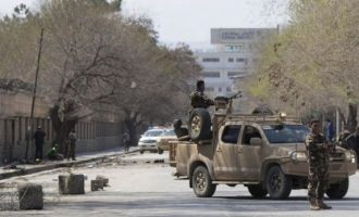 Τζιχαντιστής του ISIS ανατινάχθηκε σε υπουργείο στην Καμπούλ – Τουλάχιστον 12 νεκροί