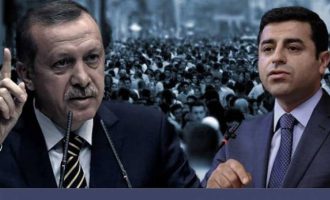 Ο Ερντογάν ζητάει από τα δικαστήρια να καταδικάσουν γρήγορα τον Ντεμιρτάς