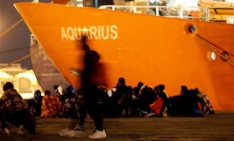 Διπλωματικό επεισόδιο Ιταλίας-Γαλλίας με «φόντο» τους μετανάστες του Αquarius