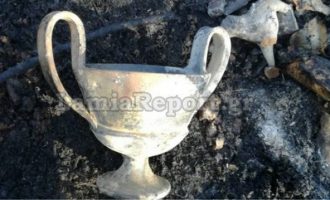 Φωτιά αποκάλυψε κρυμμένο αρχαιολογικό θησαυρό στην Αταλάντη (φωτο)