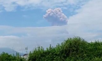 Ηφαίστειο στην Ιαπωνία «βρυχάται» μετά τον σεισμό των 6,1 Ρίχτερ