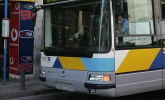 Πυροβόλησαν λεωφορείο στην Αθήνα