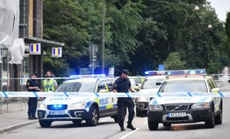 Ένας νεκρός και τέσσερις τραυματίες από την επίθεση έξω από Ιντερνετ καφέ στη Σουηδία