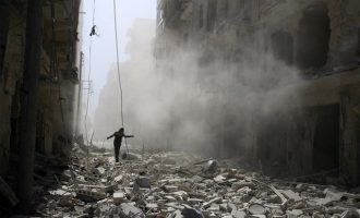 18 άμαχοι νεκροί σε αεροπορικές επιδρομές στην Ιντλίμπ της Συρίας