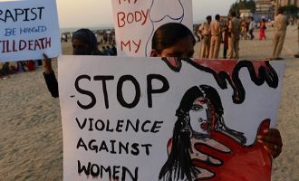 Πώς η Ινδία θα προστατεύει γυναίκες από επιθέσεις βιαστών