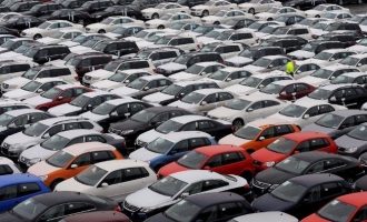 Αυξάνονται οι πωλήσεις καινούριων αυτοκινήτων στην Ελλάδα