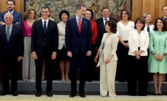 Ορκίστηκε η ισπανική κυβέρνηση του Πέδρο Σάντσεθ με τις υπουργίνες-ρεκόρ