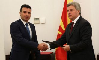 Σκόπια: Δημοψήφισμα-εξπρές στις 16 Σεπτεμβρίου θα κάνει ο Ζάεφ για το ονοματολογικό