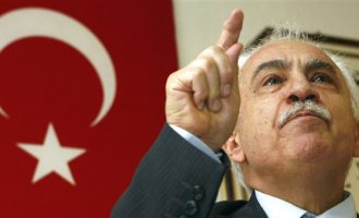 Περιντσέκ: Αναπόφευκτη η αποχώρηση της Τουρκίας από το ΝΑΤΟ
