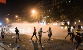 Δύο νεκροί στη Γαλλία τη νύκτα του Μουντιάλ 2018 – Ξύλο σε πολλές πόλεις