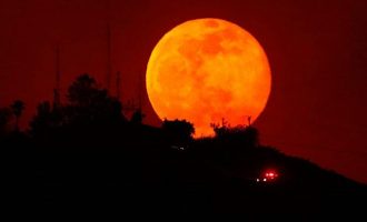 Πότε θα γίνει η μεγαλύτερη ολική έκλειψη Σελήνης του 21ου αιώνα