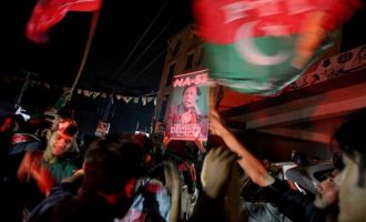 Εκλογές Πακιστάν: Προηγείται ο πρώην αστέρας του κρίκετ Ιμράν Χαν