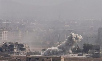 15 άμαχοι νεκροί σε αεροπορικές επιδρομές στη νότια Συρία