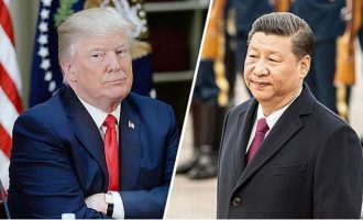 Κηρύχθηκε ο εμπορικός πόλεμος ΗΠΑ-Κίνας – Με δασμούς σε προϊόντα 500 δισ. απείλησε ο Τραμπ