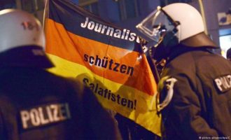 Σάλος στη Γερμανία: Υποπτεύονται συνεργάτη της αστυνομίας για συνεργασία με ακροδεξιούς