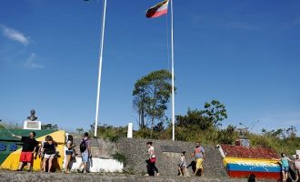 Deutsche Welle: Συνθήκες Ειδομένης στα σύνορα Βενεζουέλας – Βραζιλίας