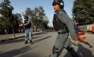 Ένοπλοι επιτέθηκαν σε κέντρο των υπηρεσιών πληροφοριών στην Καμπούλ
