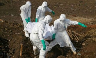 Ο Έμπολα «σαρώνει» το Κονγκό – Ξεπέρασαν τους 400 οι νεκροί