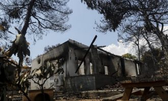Τραγωδία στο Μάτι: Πέντε πρώην στελέχη της Πυροσβεστικής θα ελεγχθούν για κακουργήματα