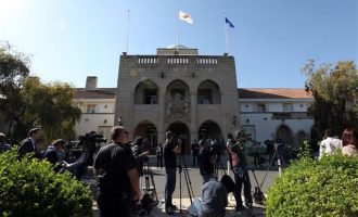 Γιατί οι Κύπριοι εκπαιδευτικοί ετοιμάζουν μεγάλη πορεία διαμαρτυρίας