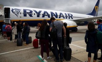 Η Ryanair ανακοίνωσε ότι θα διακόψει την αεροπορική σύνδεση Αθήνας-Θεσσαλονίκης