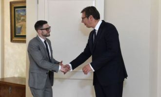 Ο γιος του Τζόρτζ Σόρος, Αλεξάντερ Σόρος, συναντήθηκε με τον Σέρβο πρόεδρο Αλεξάνταρ Βούτσιτς
