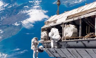 Μικρόβια επιβίωσαν εκτεθειμένα στο διάστημα στο εξωτερικό του ISS