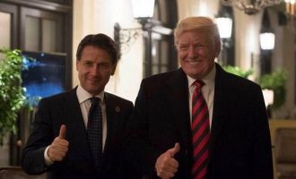 O Τραμπ πρότεινε στον Κόντε στήριξη των ιταλικών ομολόγων