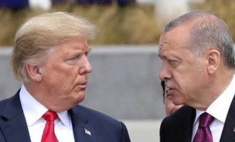 Η Τουρκία σηκώνει το γάντι: «Θα απαντήσουμε σε τυχόν νέες κυρώσεις των ΗΠΑ»