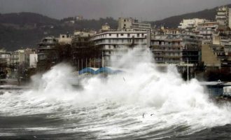 Τι λένε Κολυδάς και Αρναούτογλου για τον κυκλώνα «Ξενοφών» – Πού θέλει προσοχή
