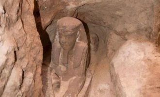 Σπουδαία ανακάλυψη στην Αίγυπτο: Βρήκαν Σφίγγα από την εποχή των Πτολεμαίων (βίντεο)