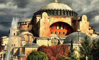 Ο Λέκκας προειδοποιεί ότι ο αναμενόμενος μεγάλος σεισμός στην Κωνσταντινούπολη θα κάνει ζημιά στην Αγιά Σοφιά