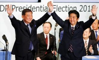 Ιαπωνία: Ο Άμπε παραμένει στην πρωθυπουργία έως τον Νοέμβριο του 2019