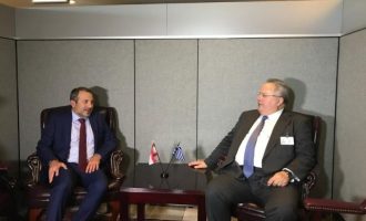 Με τον υπουργό Εξωτερικών του Λιβάνου συναντήθηκε ο Νίκος Κοτζιάς