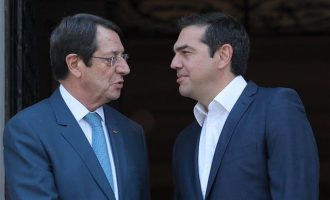 Ο πρόεδρος Αναστασιάδης ενημέρωσε τηλεφωνικά τον Αλέξη Τσίπρα για το Κυπριακό