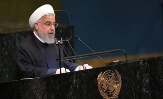 Μεγάλες στιγμές στον ΟΗΕ! Ο θεοκράτης Ροχανί κατηγόρησε τις ΗΠΑ ότι κάνουν «μπούλινγκ» στο Ιράν