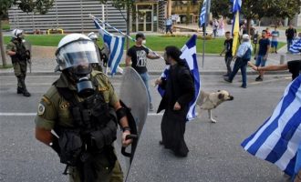 Θεσσαλονίκη: Σε εξέλιξη τα συλλαλητήρια, ισχυρά μέτρα της Αστυνομίας στο Βελλίδειο