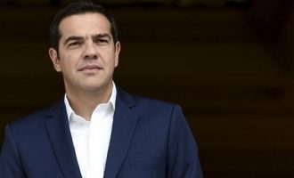 Ο πρωθυπουργός Αλέξης Τσίπρας ορκίστηκε νέος υπουργός Εξωτερικών