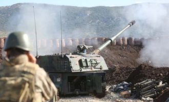 Οι Κούρδοι καλούν τον Διεθνή Συνασπισμό να τερματίσει τις τουρκικές επιθέσεις στη βόρεια Συρία