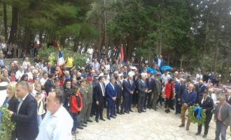 Έλληνες και Σέρβοι αξιωματούχοι τίμησαν τους Σέρβους στρατιώτες που πέθαναν στο Βίδο της Κέρκυρας